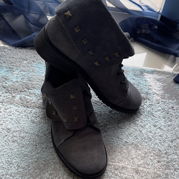 Blue & gold Ankle Boots with Studded Detail… 100% leather - Picture 1 of 5